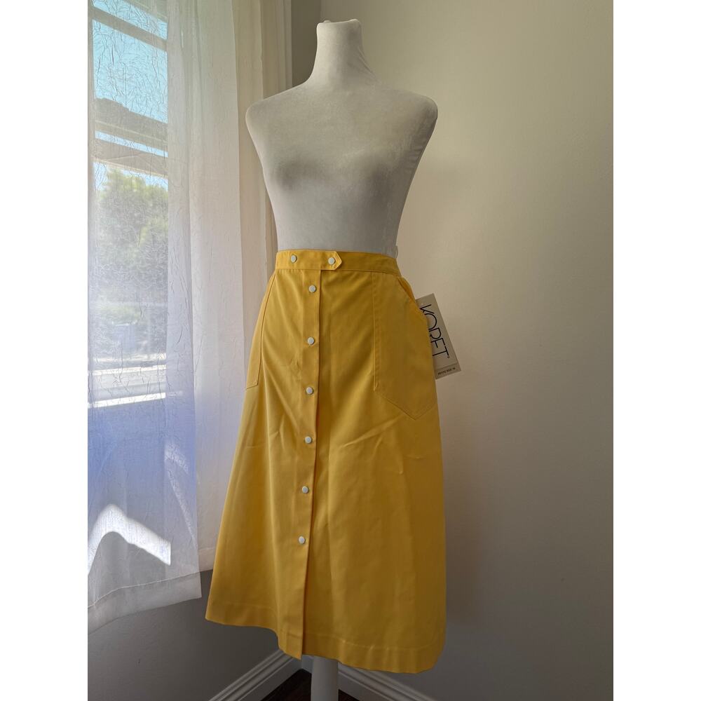 NWT Vintage ‘80s Koret Yellow Snap Button Front A-Line Midi Skirt